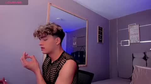 Snapshot of andrius_24 chatting on 26, 1, 2025 online show from 26, 1, 2025