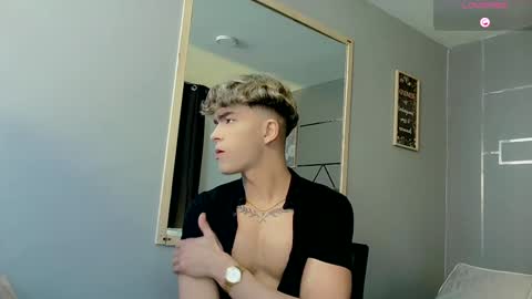 Snapshot of andrius_24 chatting on 1, 2, 2025 online show from 1, 2, 2025