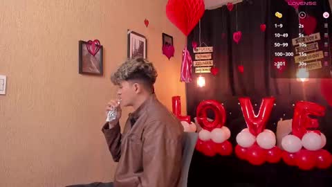 Snapshot of andrius_24 chatting on 14, 2, 2025 online show from 14, 2, 2025