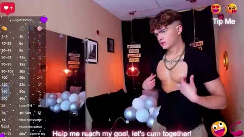 Snapshot of andrius_24 chatting on 18, 10, 2025 online show from 18, 10, 2025