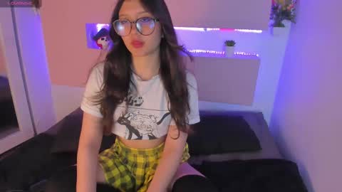 Snapshot of andromeda_blue__ chatting on 21, 2, 2025 online show from 21, 2, 2025