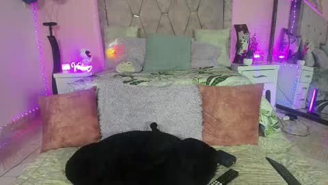 vero paez online show from 23, 9, 2025