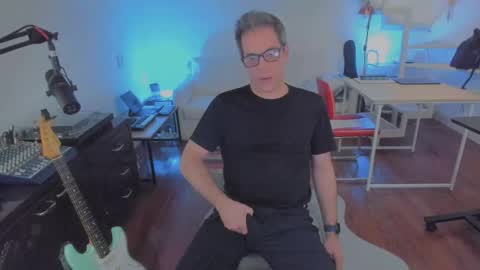 Snapshot of andy0pandi chatting on 17, 9, 2025 Andrew online show from 17, 9, 2025