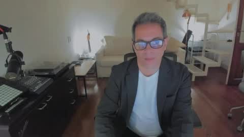 Andrew online show from 6, 6, 2026