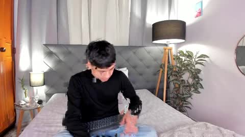 Andy online show from 4, 4, 2026