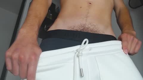 Snapshot of andy_collins__ chatting on 8, 1, 2026 andy_collins__ online show from 8, 1, 2026