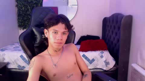 andy_dan1 online show from 10, 3, 2025