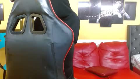 Snapshot of andy_dan1 chatting on 2, 2, 2026 andy_dan1 online show from 2, 2, 2026