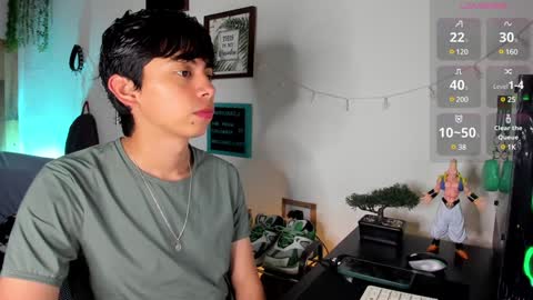 Snapshot of andy_guez_11 chatting on 5, 2, 2025 andy_guez_11 online show from 5, 2, 2025