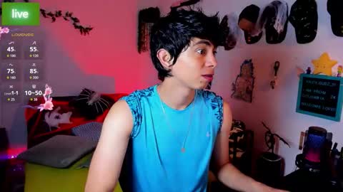 andy_guez_11 online show from 6, 10, 2025