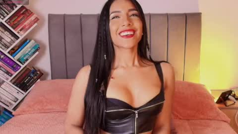 andy_saenz13 online show from 13, 5, 2026