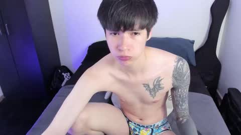 Snapshot of andy_twiink chatting on 11, 10, 2025 twx Andy twink3 online show from 11, 10, 2025