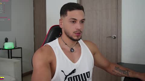 Snapshot of andy_weld chatting on 8, 3, 2026 my onlyfans online show from 8, 3, 2026