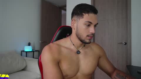 Snapshot of andy_weld chatting on 17, 3, 2026 my onlyfans online show from 17, 3, 2026