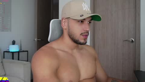 Snapshot of andy_weld chatting on 18, 3, 2026 my onlyfans online show from 18, 3, 2026