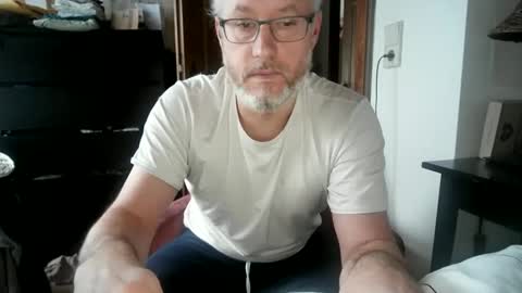 Snapshot of andyberg8 chatting on 16, 12, 2024 Andy online show from 16, 12, 2024