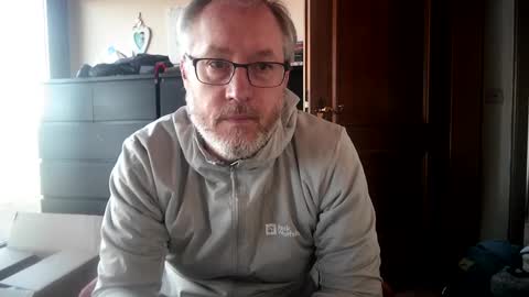 Snapshot of andyberg8 chatting on 23, 2, 2025 Andy online show from 23, 2, 2025
