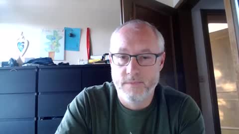Snapshot of andyberg8 chatting on 19, 9, 2025 Andy online show from 19, 9, 2025