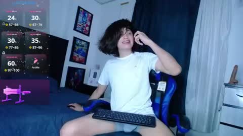 Snapshot of andyboy_19 chatting on 8, 7, 2026 andy online show from 8, 7, 2026