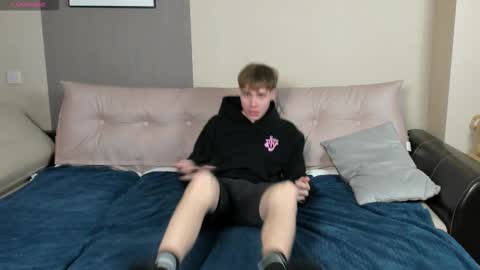 Snapshot of andyjey_ chatting on 5, 10, 2025 Mandy and Andy online show from 5, 10, 2025