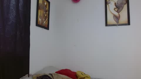 Its Andy Bitch online show from 29, 10, 2025