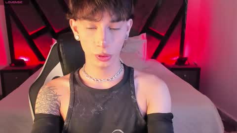 Snapshot of andywiills chatting on 15, 2, 2026 Andy online show from 15, 2, 2026