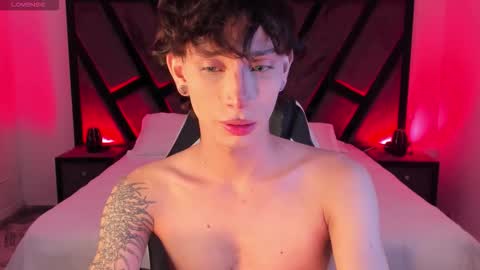 Snapshot of andywiills chatting on 26, 3, 2026 Andy online show from 26, 3, 2026