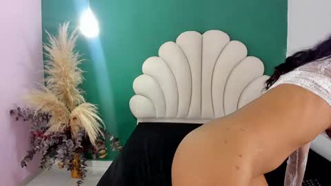 Snapshot of aneesaval chatting on 19, 12, 2024 ANEE SAVAL online show from 19, 12, 2024