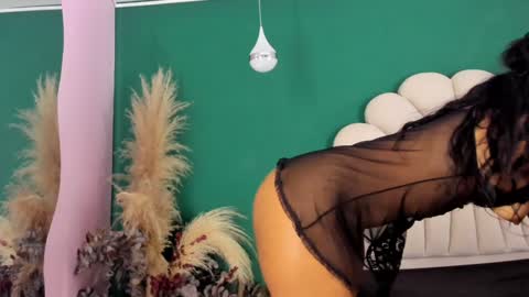 Snapshot of aneesaval chatting on 18, 1, 2025 ANEE SAVAL online show from 18, 1, 2025