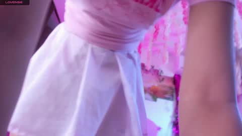 Snapshot of aneko_morii chatting on 16, 1, 2025 online show from 16, 1, 2025