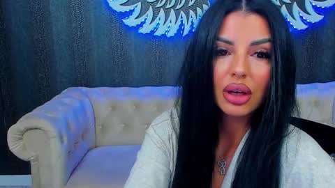 Snapshot of anemariejolie chatting on 7, 3, 2025 Anne online show from 7, 3, 2025
