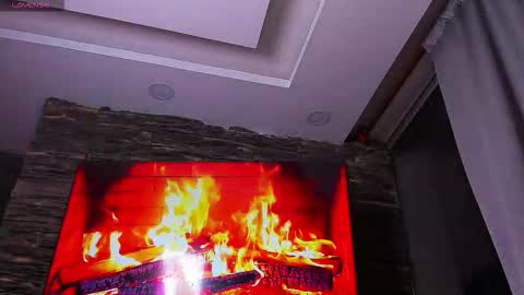 Snapshot of angeel_d035 chatting on 12, 10, 2025 Angel online show from 12, 10, 2025