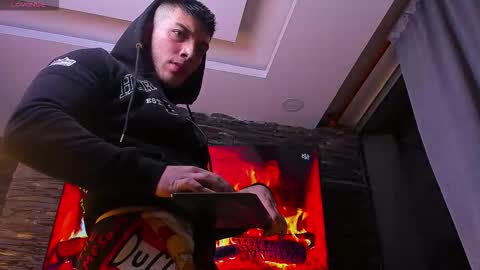 Snapshot of angeel_d035 chatting on 14, 10, 2025 Angel online show from 14, 10, 2025