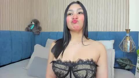 angel__ponce online show from 22, 6, 2026
