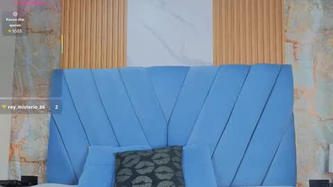 angel__red_ online show from 24, 11, 2025