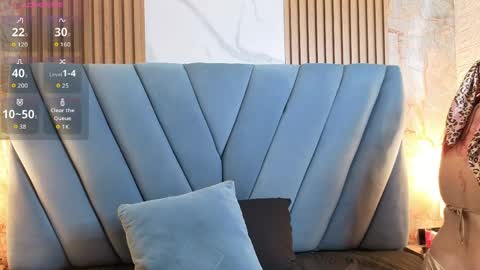 Snapshot of angel__red_ chatting on 11, 4, 2026 angel__red_ online show from 11, 4, 2026