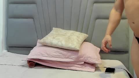 Angel online show from 12, 11, 2025