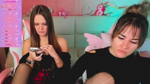 Ivanna and Jessica online show from 22, 4, 2026