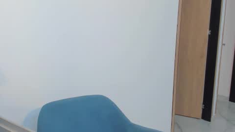 Angie indepent model online show from 15, 12, 2025