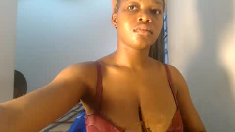 Snapshot of angel_daisyy chatting on 18, 7, 2026 Daisy online show from 18, 7, 2026