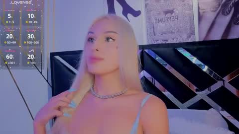 Snapshot of angel_dragun chatting on 15, 4, 2026 Angel-dragun online show from 15, 4, 2026