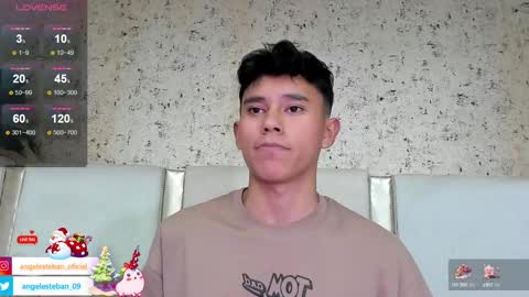 ngel Esteban  online show from 24, 12, 2024