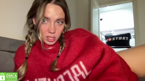 Snapshot of angel_from_sky chatting on 27, 12, 2024 Greetings Jess online show from 27, 12, 2024