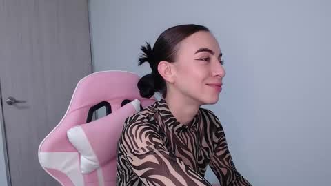 Angel Girl online show from 20, 2, 2026