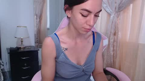 Angel Girl online show from 13, 5, 2026