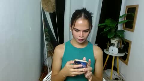 angela online show from 27, 9, 2025