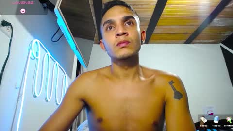 Snapshot of angel_latinboy chatting on 17, 1, 2025 Angel online show from 17, 1, 2025