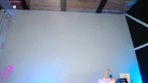 Snapshot of angel_latinboy chatting on 5, 2, 2025 Angel online show from 5, 2, 2025
