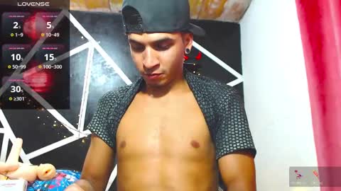 Snapshot of angel_latinboy chatting on 23, 9, 2025 Angel online show from 23, 9, 2025