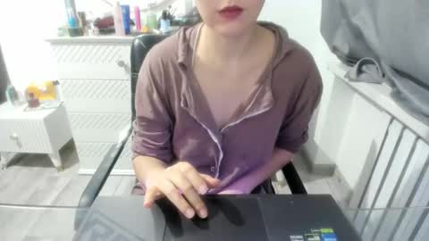 Snapshot of angel_lee__ chatting on 14, 1, 2025 angel_lee__ online show from 14, 1, 2025